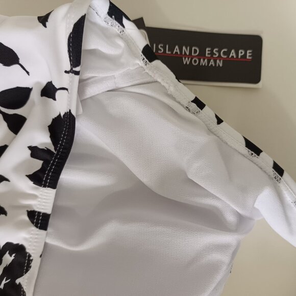 Island Escape Plus Size Floral-Print Halter White 20W - Picture 8 of 9